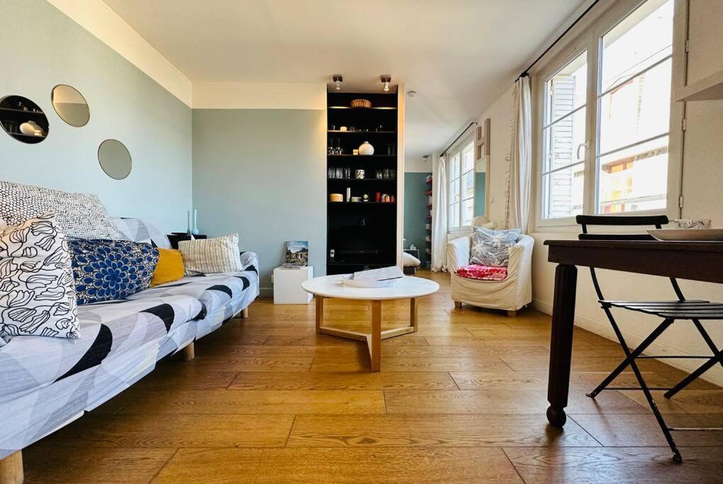 Le Colbert Vue Loire Dans Le Centre Historique De Appartement